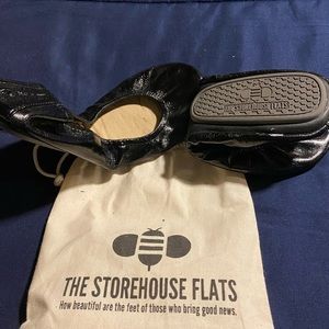 Black Storehouse Flats